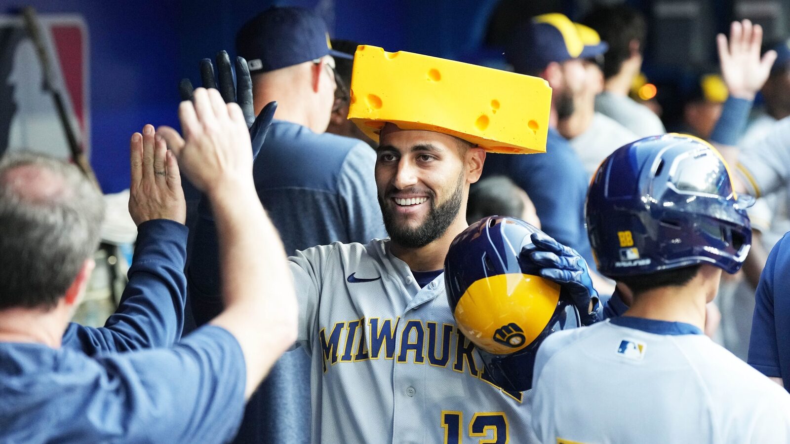 Heaney'S Woes, Pirates' Woes: Brewers' Complete Domination - 6oee7s4