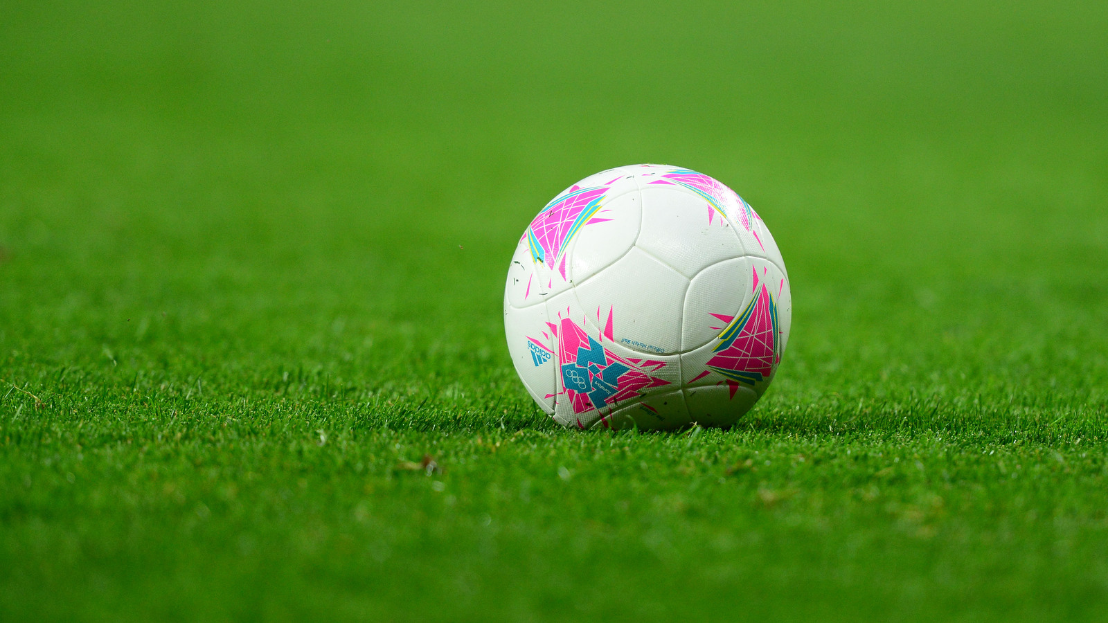 FC Porto target move for Manchester United midfielder in summer 2026