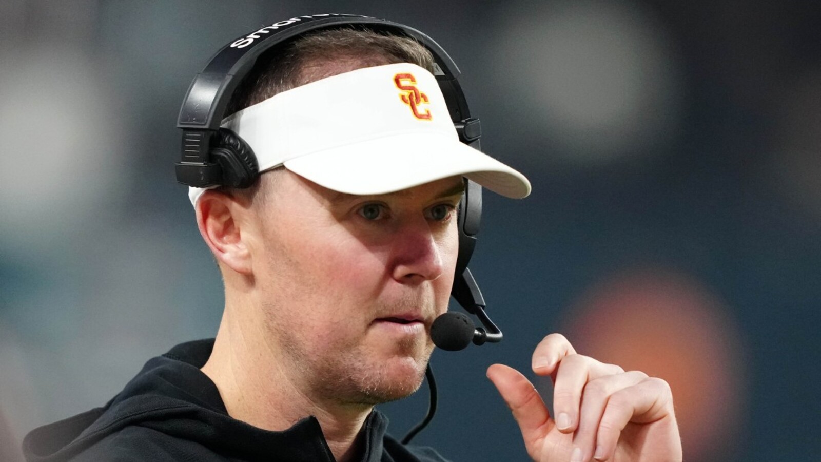 Lincoln Riley Has Awkward Response About Potential Discontinuation of ...