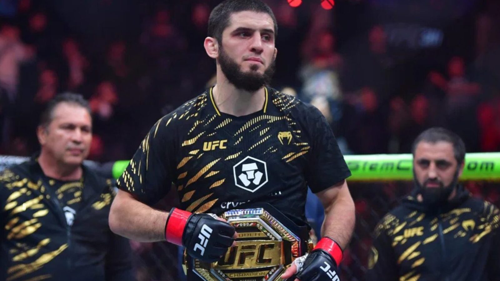 Jordan Burroughs Challenges Islam Makhachev After Dominating Win
