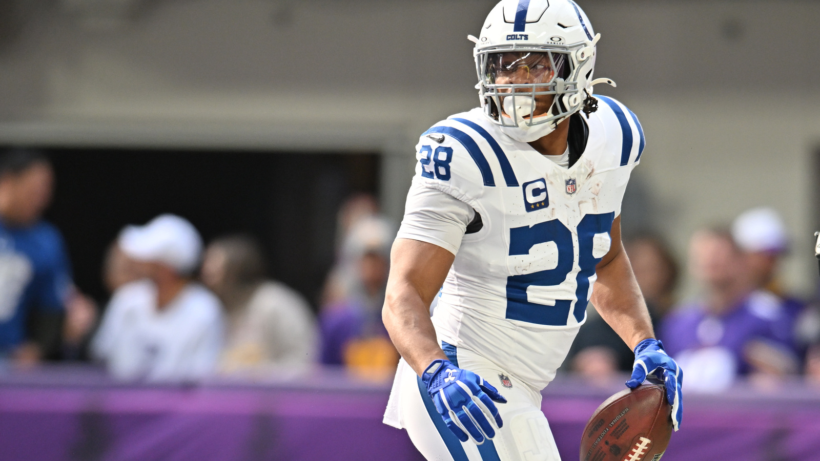 AFC Notes: Jonathan Taylor, Walker Little, Colts, Jaguars, Texans