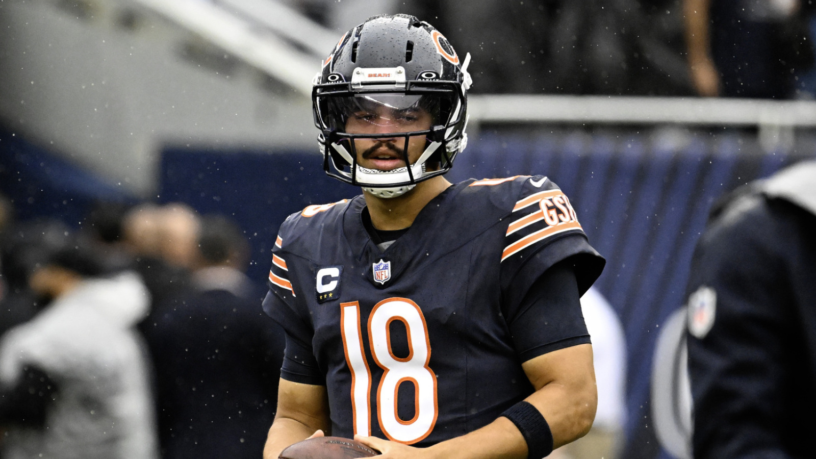 https://www.yardbarker.com/media/5/8/588c944122f14b9a69aa9497229a9e9eaf3ac36c/thumb_16x9/bears-reveal-caleb-williams-official-status-mnf.jpg?v=1