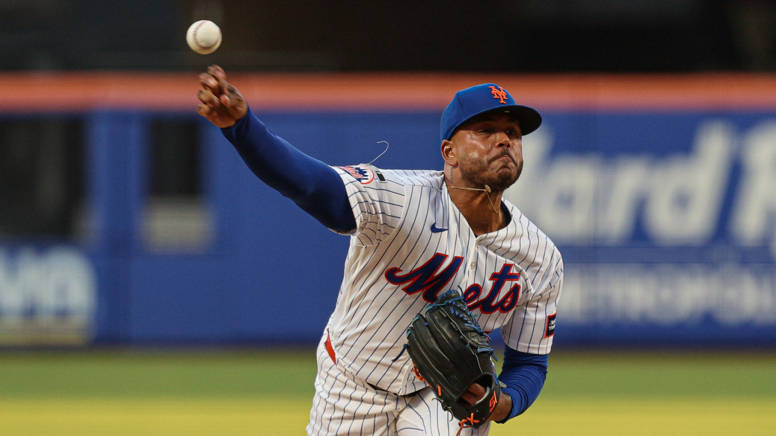 https://www.yardbarker.com/media/5/8/58ae479bc5e7f287395f064134bd0ab1f29b0f09/thumb_16x9/mets-freddy-peralta-unique-dealing-trade-rumors.jpg