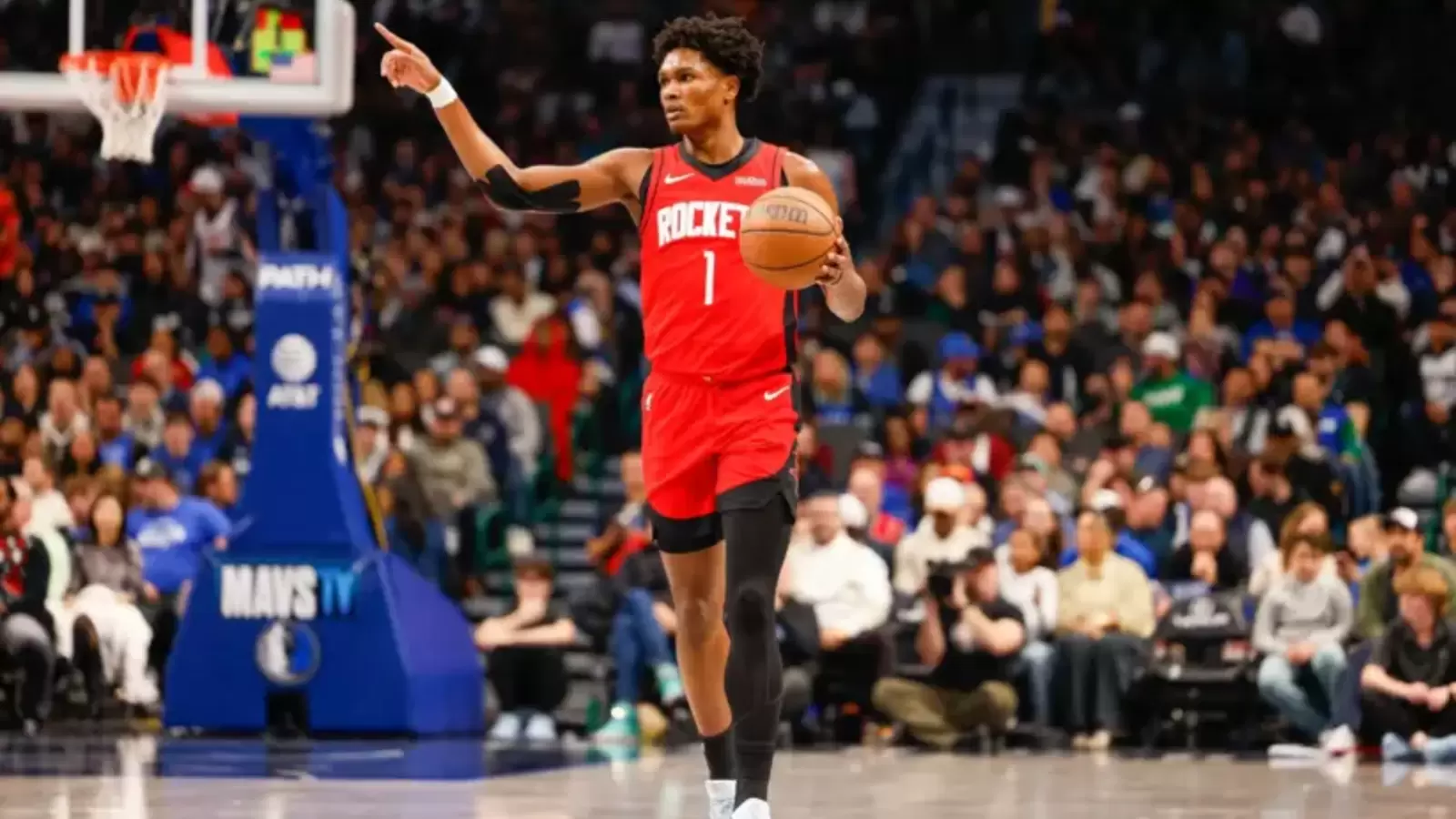 Rockets vs. Clippers: Houston Edges Out LA in Toyota Center Thriller 115-113