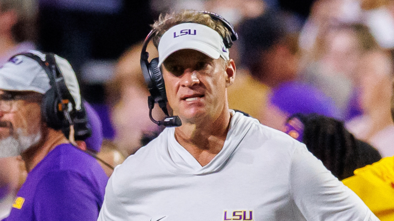 https://www.yardbarker.com/media/5/8/58e0e5df12c1279c1a2f6a610f3de274d3ae8cb5/thumb_16x9/weekly-syllabus-eyes-on-lsu-ole-miss-lane-kiffins.jpg?v=1