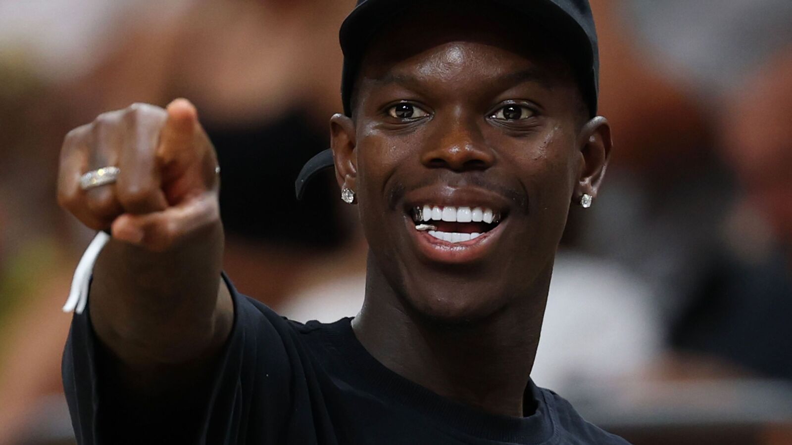 'Really good basketball!' DBB team storm into the World Cup final round with a second win - star fan Dennis Schröder delights