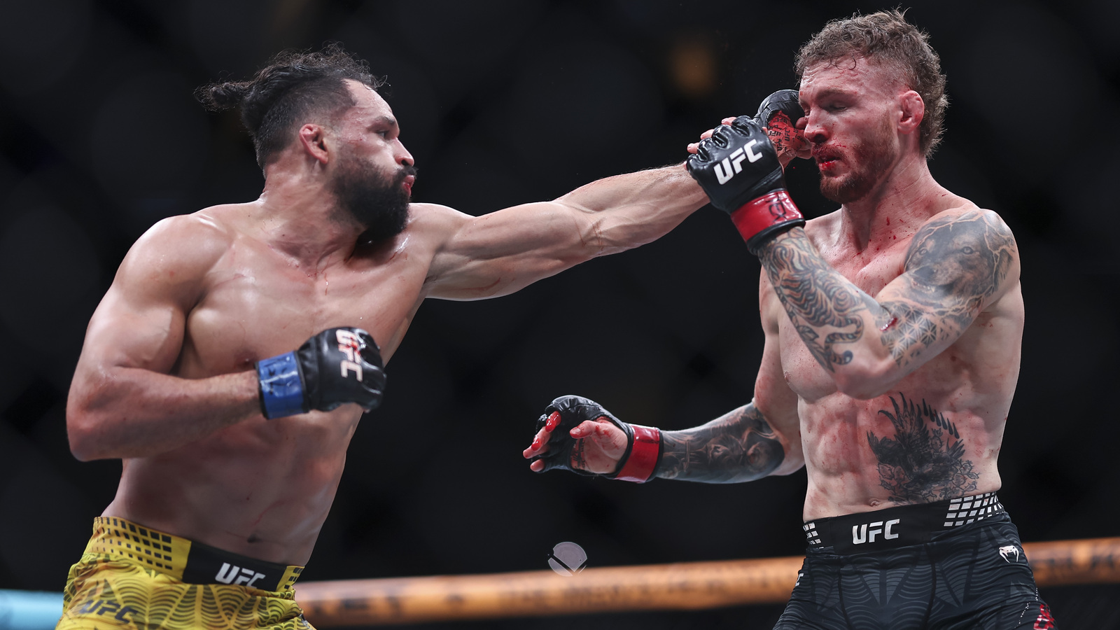 Pereira Pursues Appeal After UFC Baku Hair-Pulling Loss