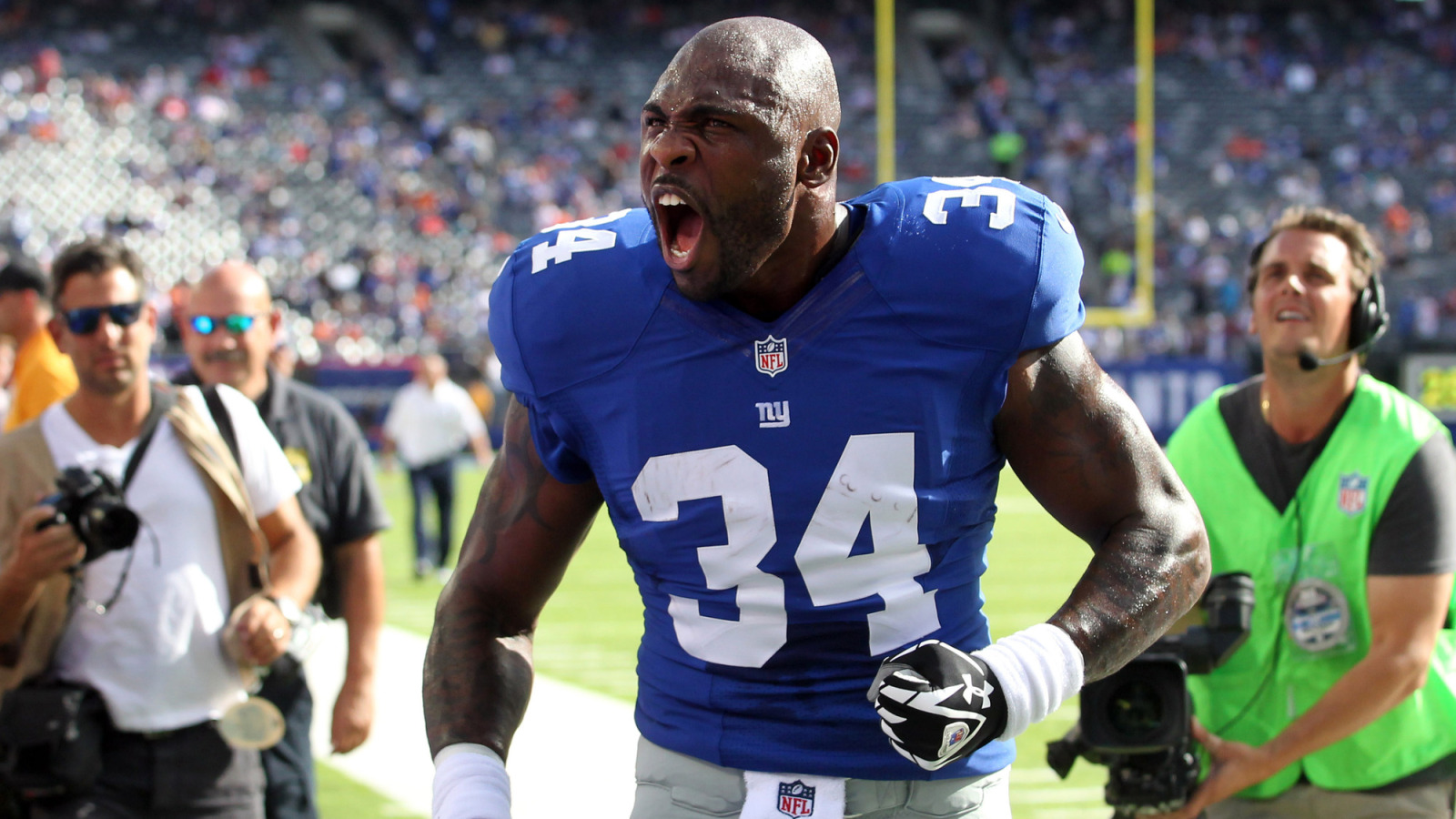 https://www.yardbarker.com/media/5/9/597cf6a9bd544bc4eb385450c38d8b7d127ee776/thumb_16x9/1k-yard15-rushing-td-seasons-quiz.jpg?v=1