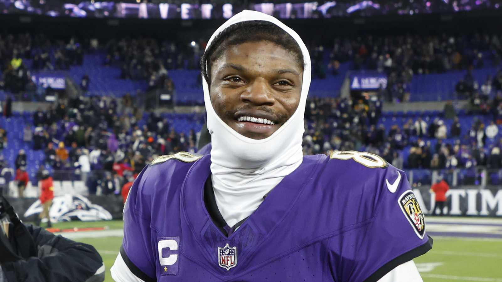 https://www.yardbarker.com/media/5/9/59a498a4dc788e2b53af7c39105e9b82f78ddbfb/thumb_16x9/ravens-lamar-jackson-gets-wish-extra-scrutiny-two.jpg?v=1