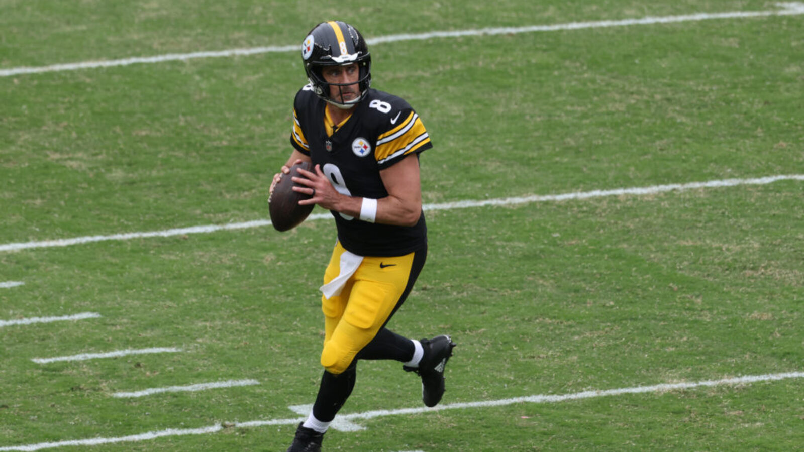 Steelers vs. Browns Preview: Pittsburgh Heads to Cleveland for Thursday Night Showdown!