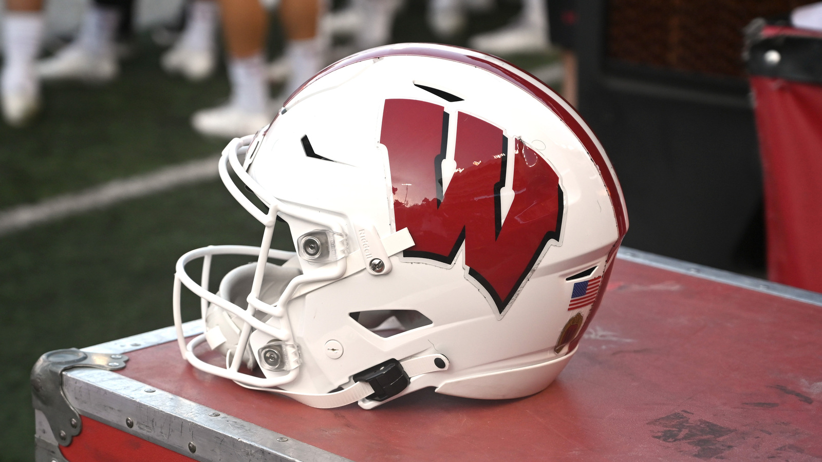 Former Wisconsin tight end dies at the age of 25 | Yardbarker