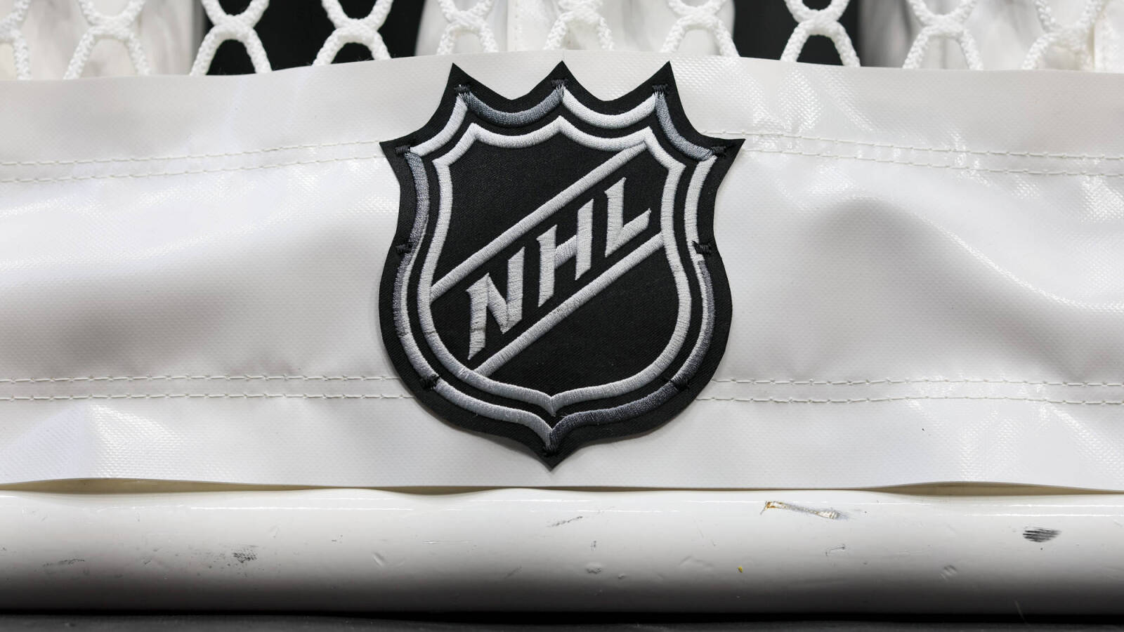 NHL Extends Deal With SiriusXM Through 2028-2029 Season - Vimarsana News