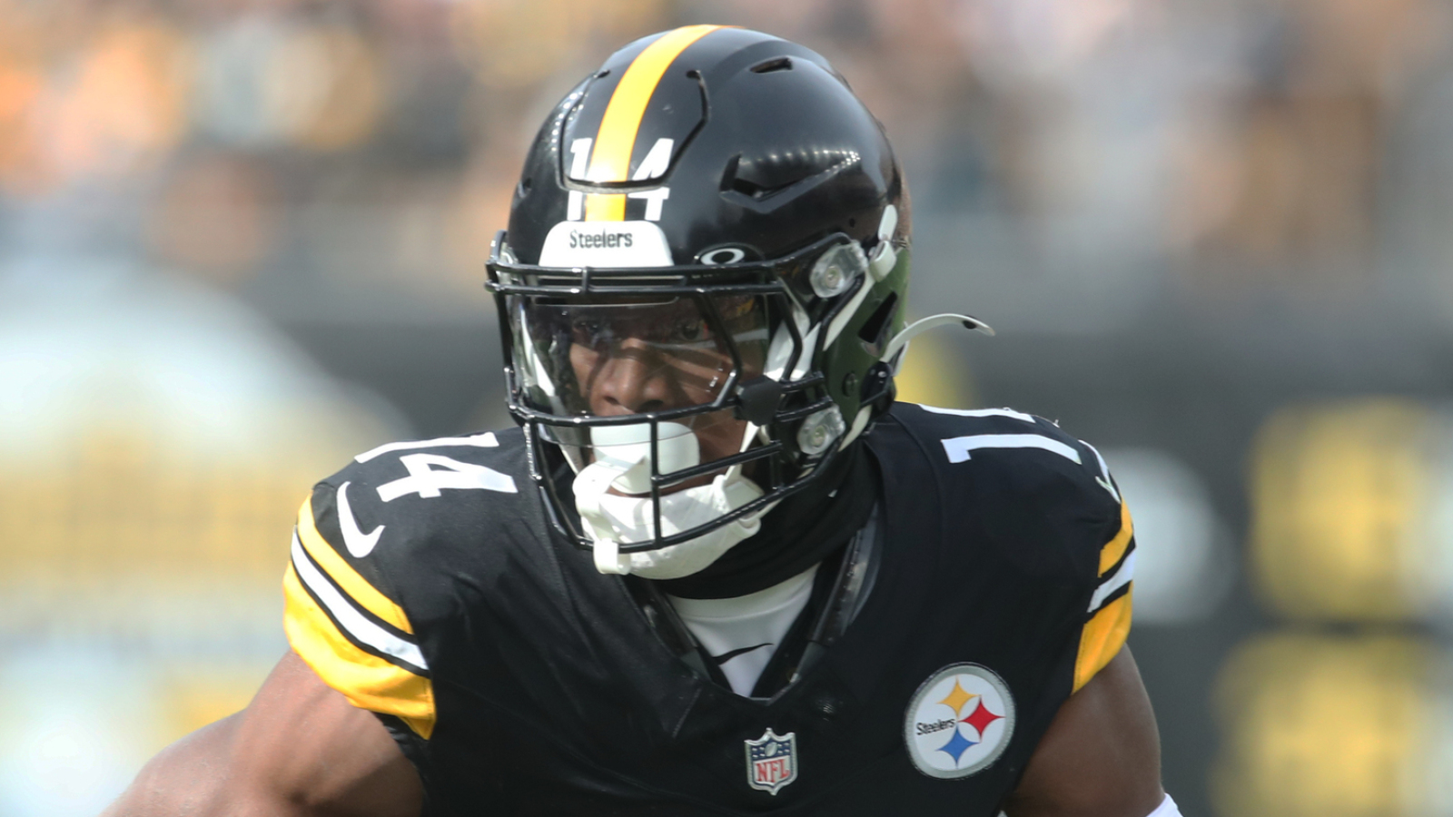 https://www.yardbarker.com/media/5/a/5ad68361671c7c79f01f8dfdd44197d656e2bb62/thumb_16x9/steelers-close-trading-pickens-during-nfl-draft.jpg?v=1