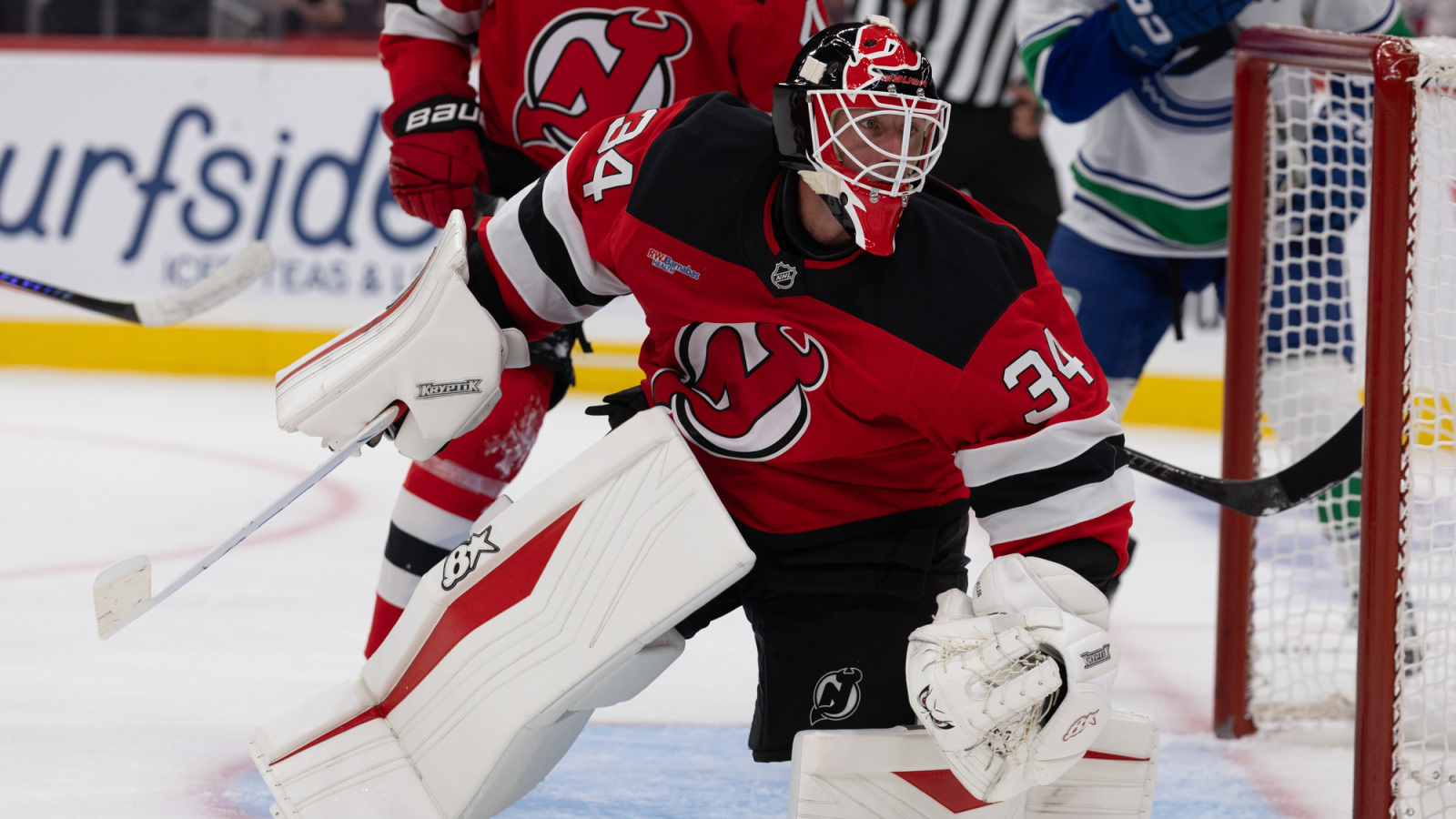 The Devils May Need To Make A Goaltending Upgrade