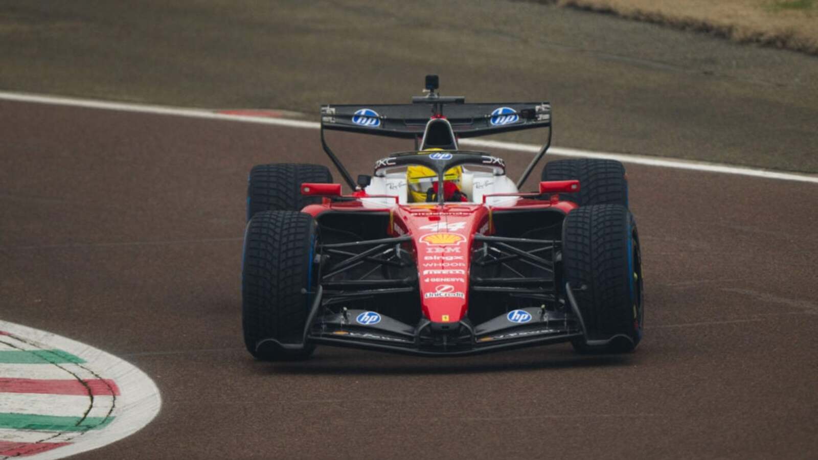 Karun Chandhok raises early concerns over Lewis Hamilton and Ferrari in F1 testing