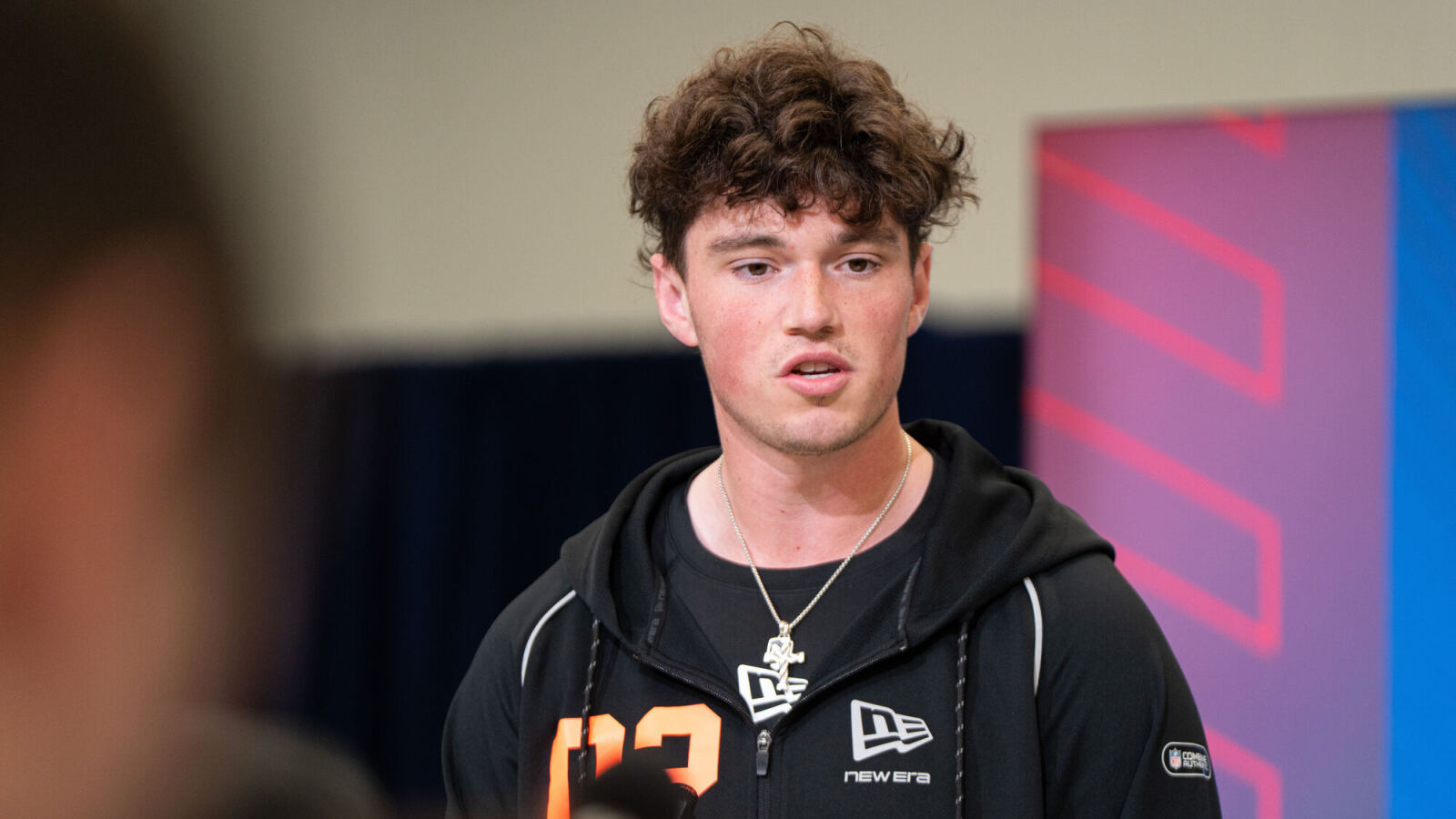 https://www.yardbarker.com/media/5/b/5b59b98eeaa6cac0b18d6843175ca759476f072d/thumb_16x9/steelers-drew-allar-knew-he-wanted-play-mike.jpg?v=1