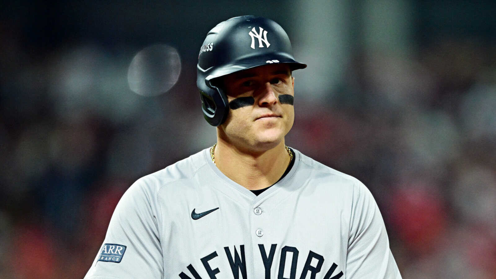 https://www.yardbarker.com/media/5/b/5b607b67c0686307b9090a2612884cdd487d482e/thumb_16x9/anthony-rizzo-struggling-find-new-home-mlb.jpg?v=1