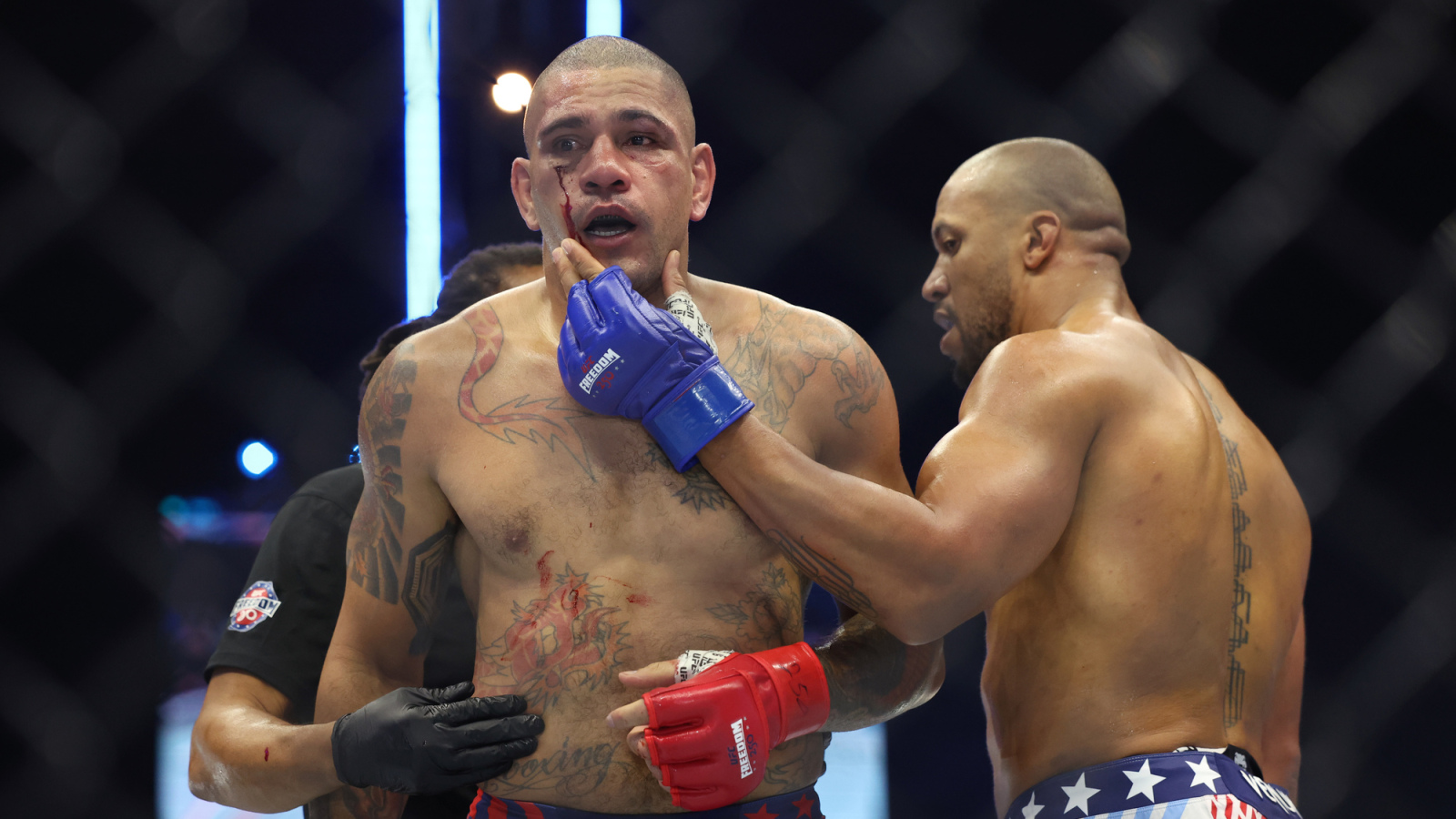 Alex Pereira Offers Guidance to Aleksandar Rakic Ahead of Heavyweight Debut