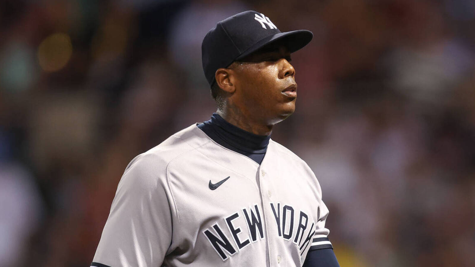 Aroldis Chapman signs with AL team | Yardbarker