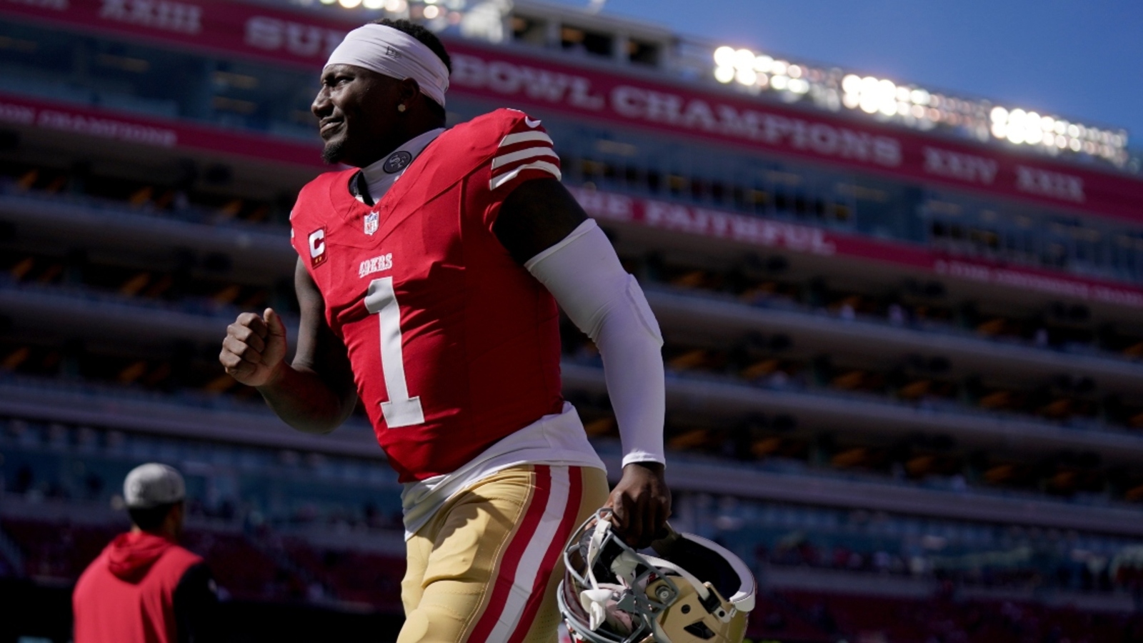 Deebo Samuel update 49ers WR exits to locker room ahead of halftime vs