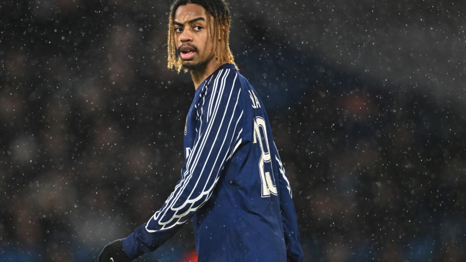 23-year-old travelling tomorrow to complete Liverpool transfer and undergo medical