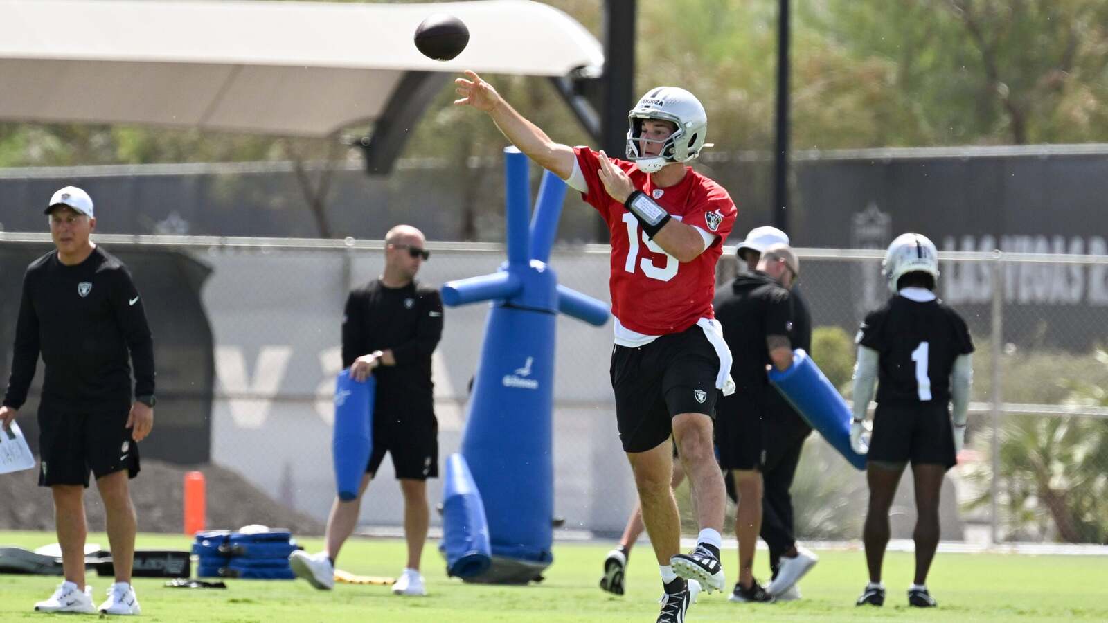 Fernando Mendoza Impresses Raiders Coaches with Work Ethic and Preparation