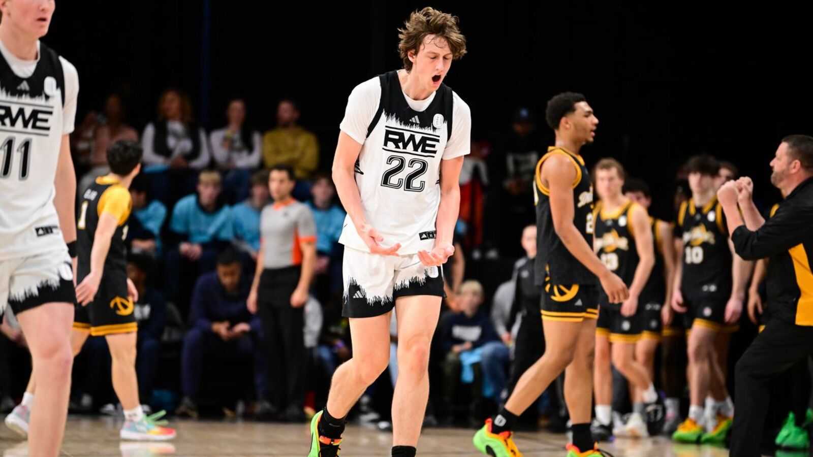 RWE is on FIRE | Yardbarker