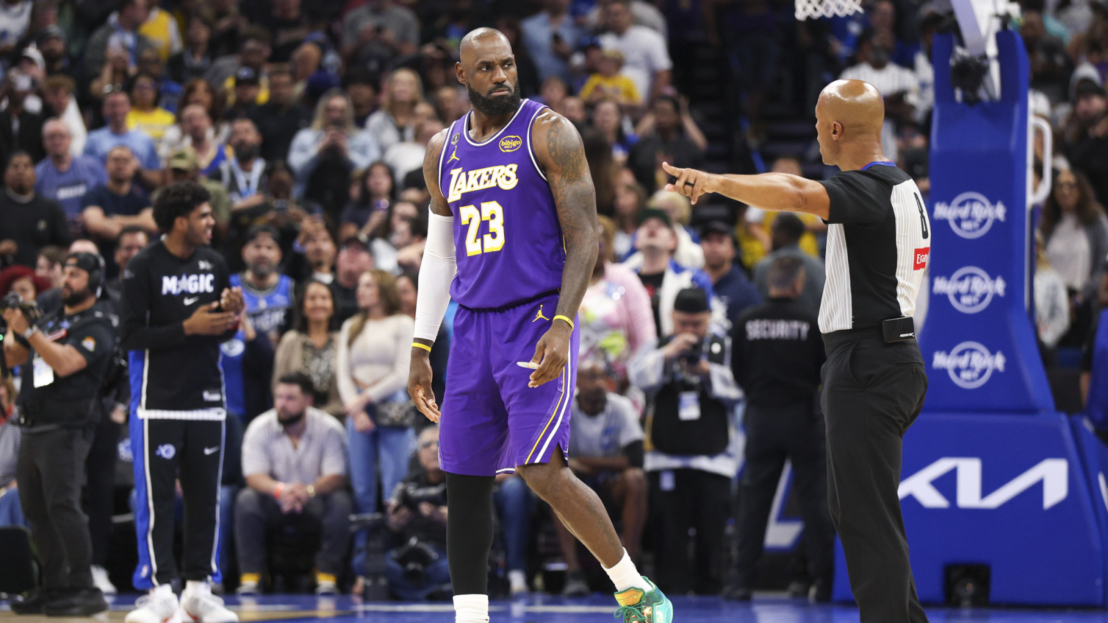 LeBron James Sets Record In Los Angeles Lakers’ Dramatic Win | Yardbarker
