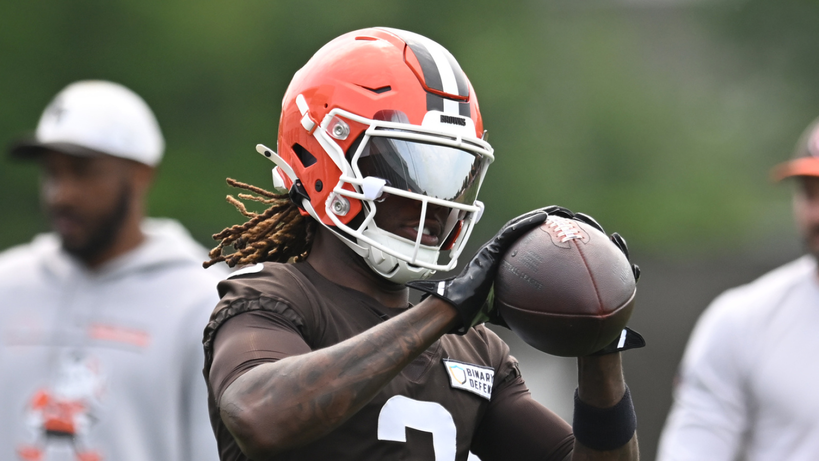 https://www.yardbarker.com/media/5/d/5d70d817da899d949a7205a9bd62fec3874addbb/thumb_16x9/browns-star-wr-discusses-he-favorite-four-qb.jpg?v=1