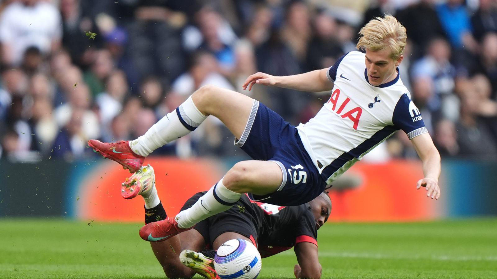 Postecoglou backs ‘great’ Tottenham star to develop into a key first ...