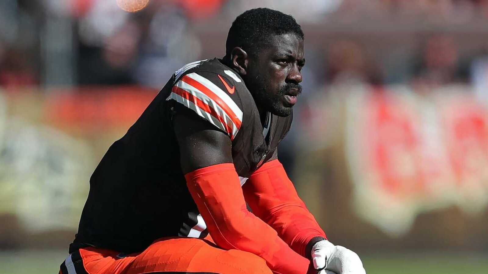 https://www.yardbarker.com/media/5/d/5d8abb3b26684b38f7553c9f53dafce6e0c4ab26/thumb_16x9/cleveland-browns-linebacker-jeremiah-owusu.jpg?v=1