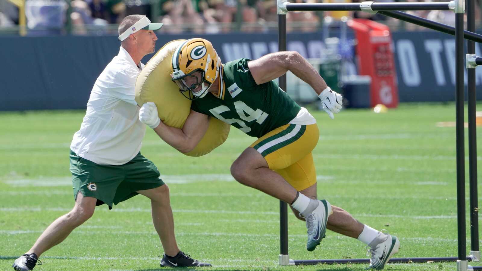 Green Bay Packers add seven-year veteran defender on Tuesday
