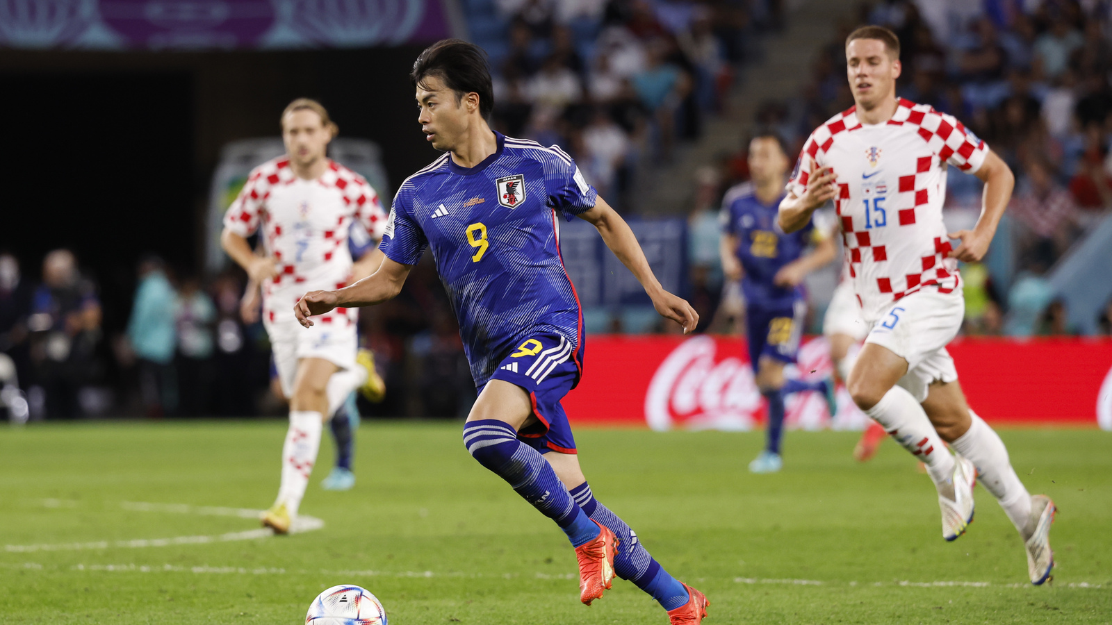 Manchester United urged to sign PL experienced Japanese star; backed to make an instant impact