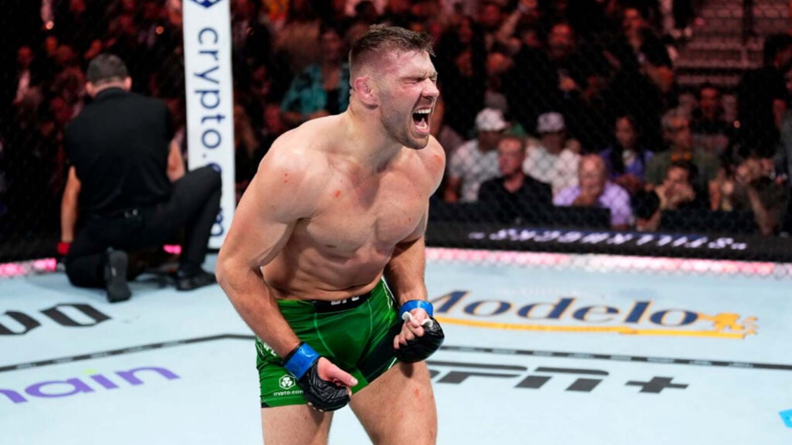 Dricus du Plessis suggests filmed gym fight after Caio Borralho flies to South Africa for call out