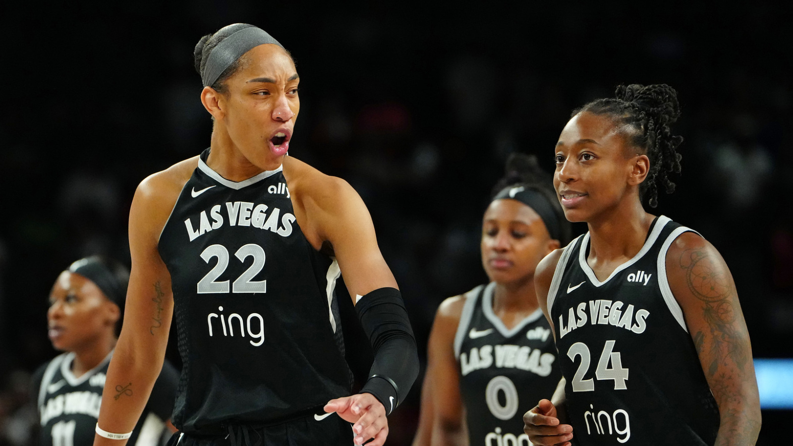 https://www.yardbarker.com/media/5/e/5e8abf93358b0516fcde7a90a1b6952645f7ebe3/thumb_16x9/aces-withstand-fever-ot-thriller-reach-wnba-finals.jpg?v=1