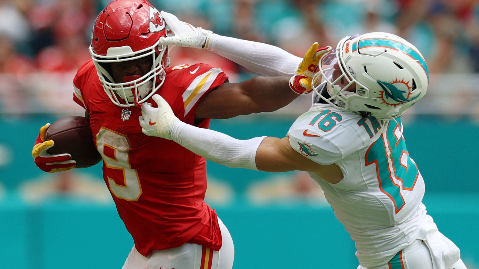 AFC Notes: Kenneth Walker III, Dont’e Thornton, Klint Kubiak, Chiefs, Raiders