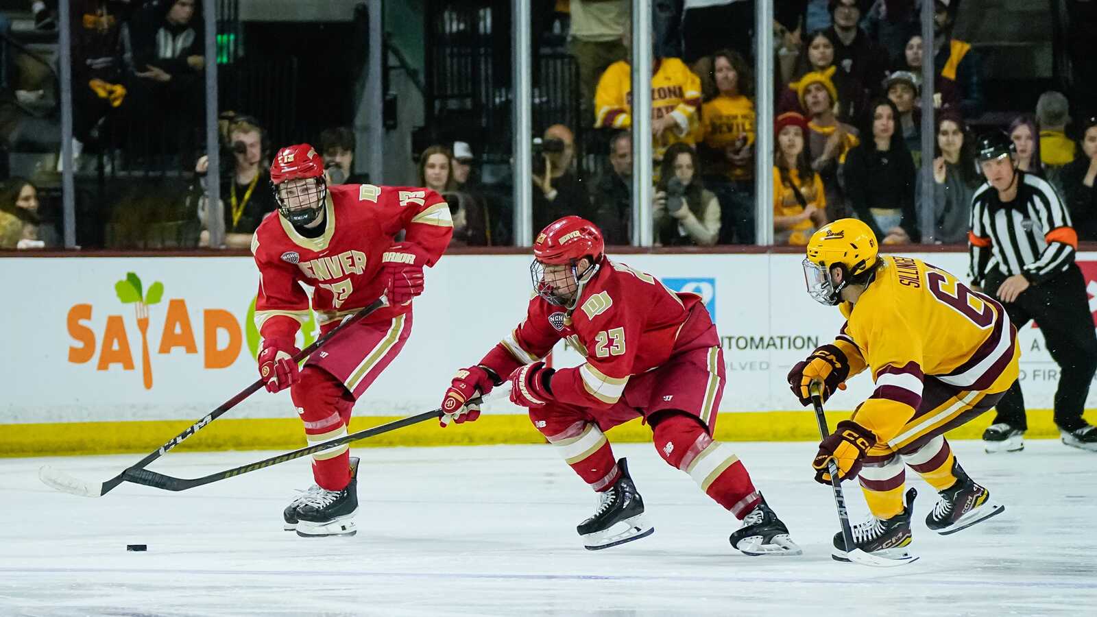 Hobey Baker Finalists Announced