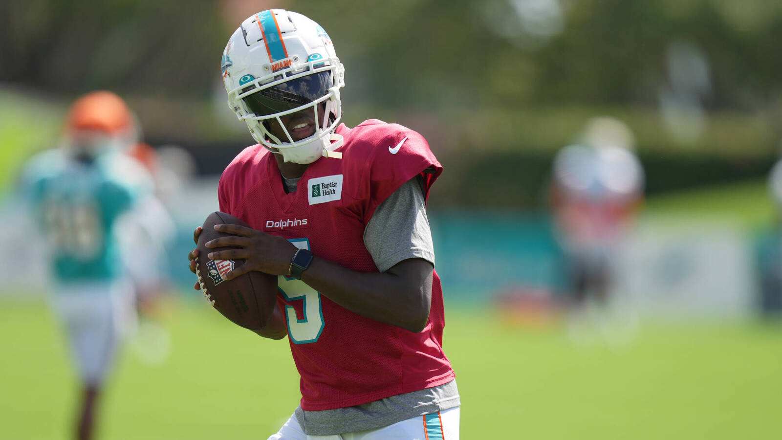 Watch: Teddy Bridgewater draws up plays for his former high school ...