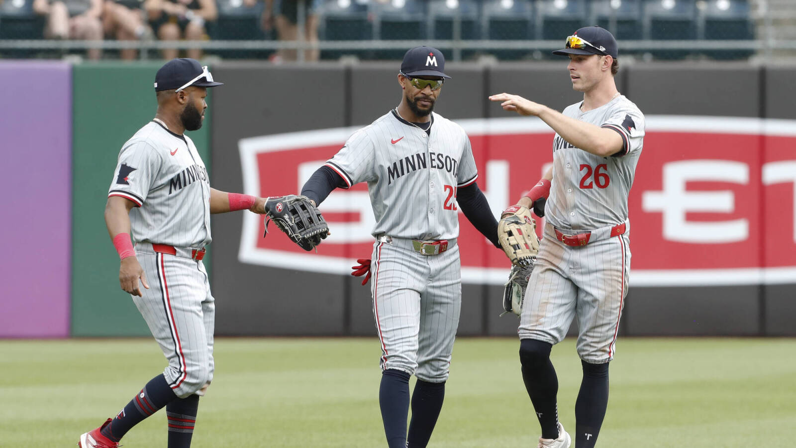 minnesota-twins-unveil-blue-and-yellow-city-connect-uniforms-bvm-sports