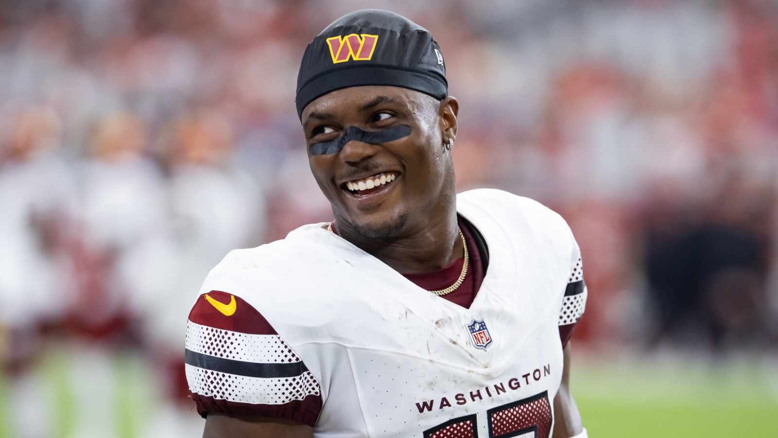https://www.yardbarker.com/media/6/0/60d1e420ffc27dd3ecdbbe74adf86348a07a37a5/thumb_16x9/columnist-proposes-solution-mclaurin-contract.jpg?v=1
