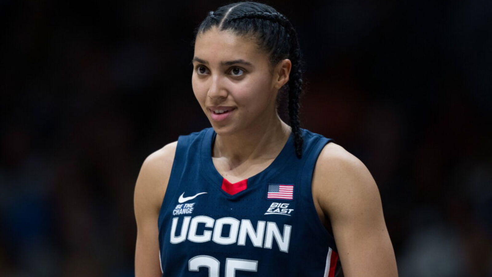 Geno Auriemma’s Strange Tip Fuels Azzi Fudd’s First Half Explosion ...