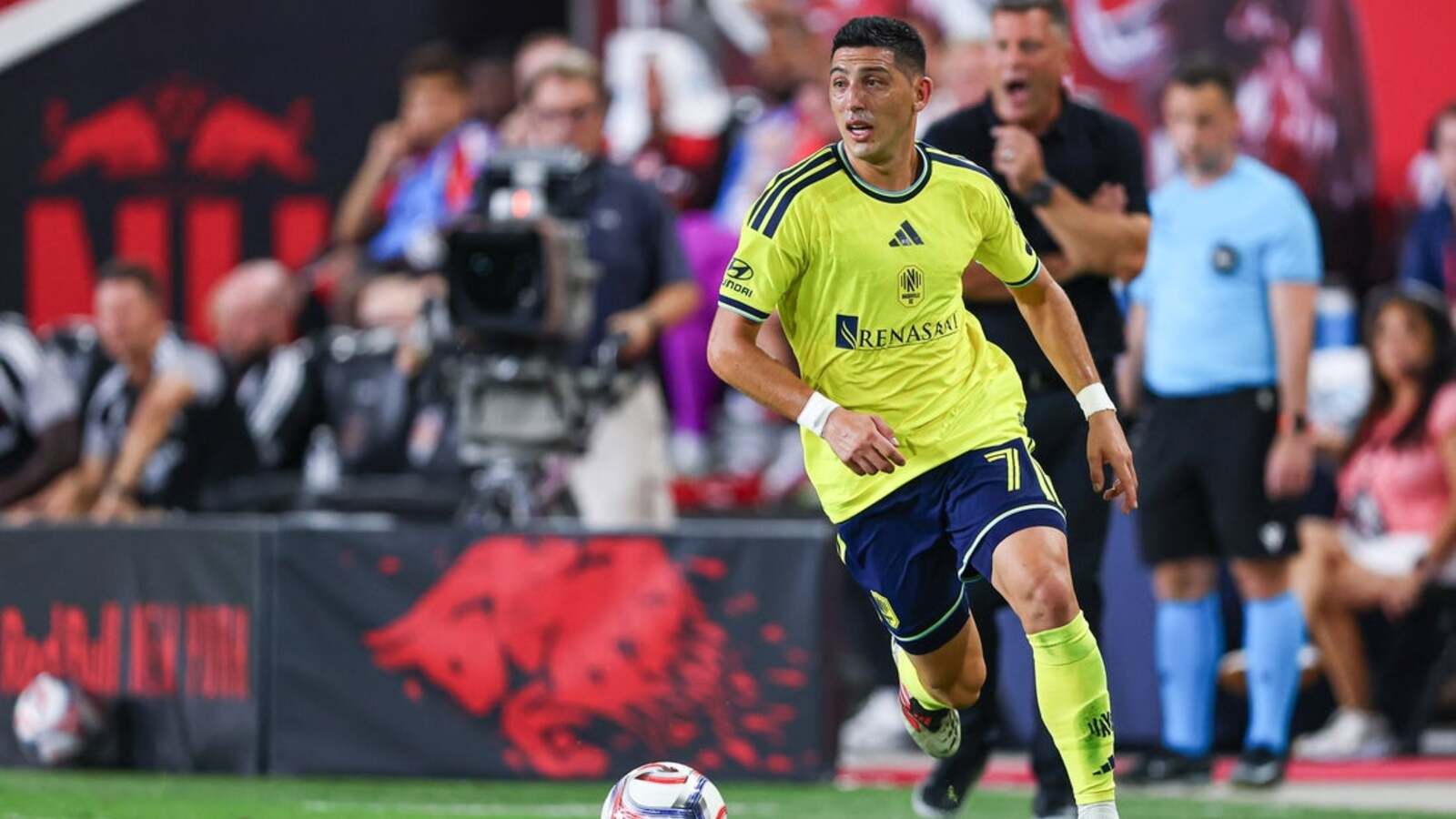 Nashville, hungry to stay on record pace, squares off with Cincinnati