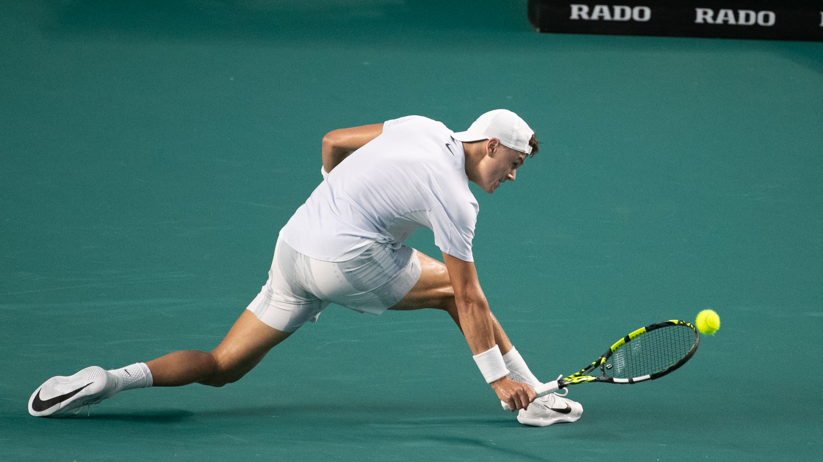 ‘Furious and so sad at the same time’: Holger Rune forced to retire from Mexico Open