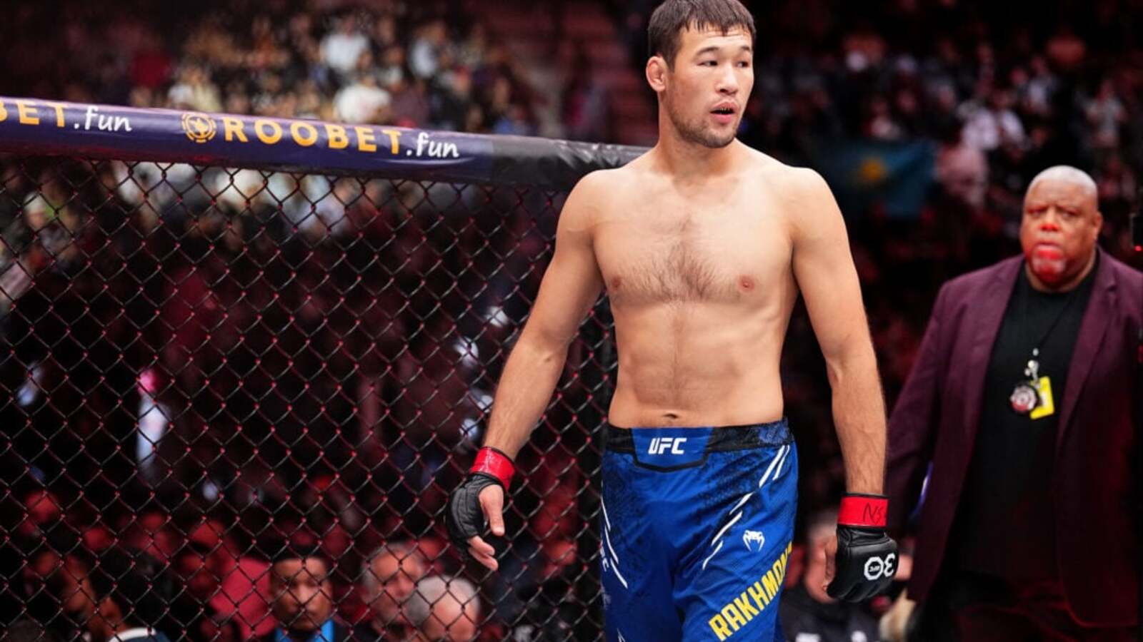 Shavkat Rakhmonov issues statement after being spotted wearing knee brace and walking with crutches