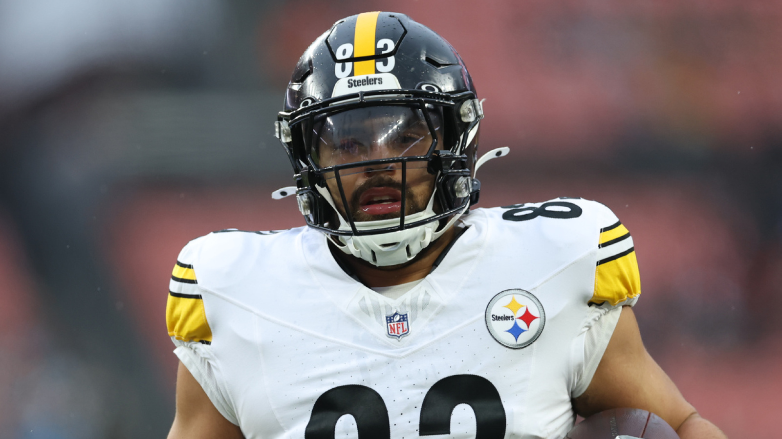 https://www.yardbarker.com/media/6/1/61756cb5b629bd82ef2a84a72da653ee46157742/thumb_16x9/steelers-connor-heyward-cameron-heyward-send.jpg?v=1