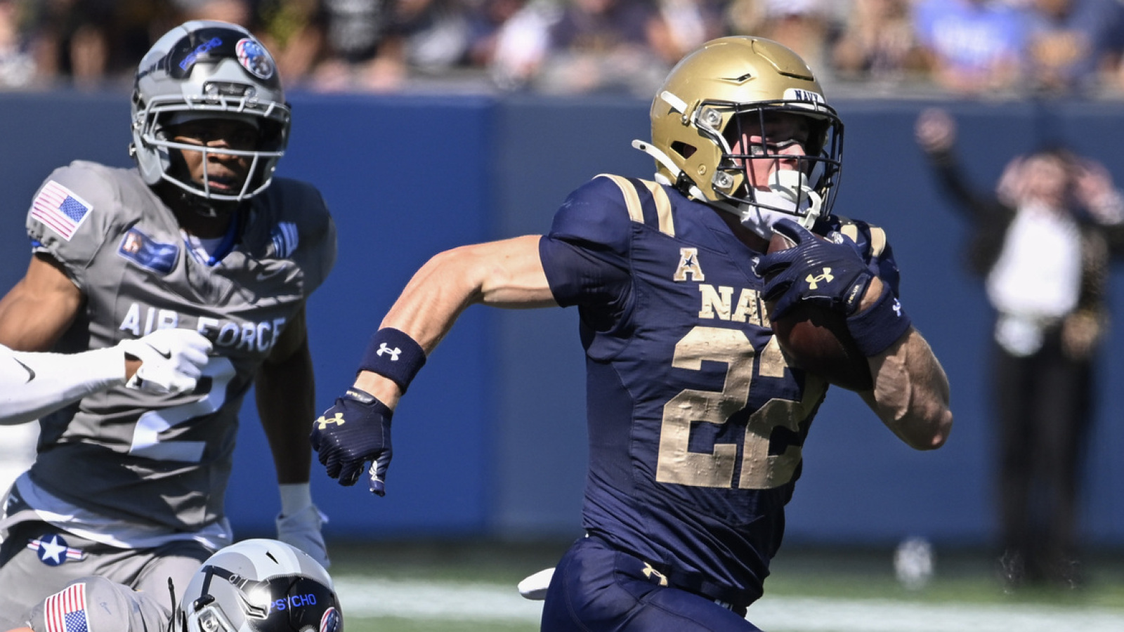 https://www.yardbarker.com/media/6/1/6177074b171a22a64674f272bb1a7b036e34c244/thumb_16x9/nfl-draft-intel-risers-include-navy-wr-eli.jpg?v=1