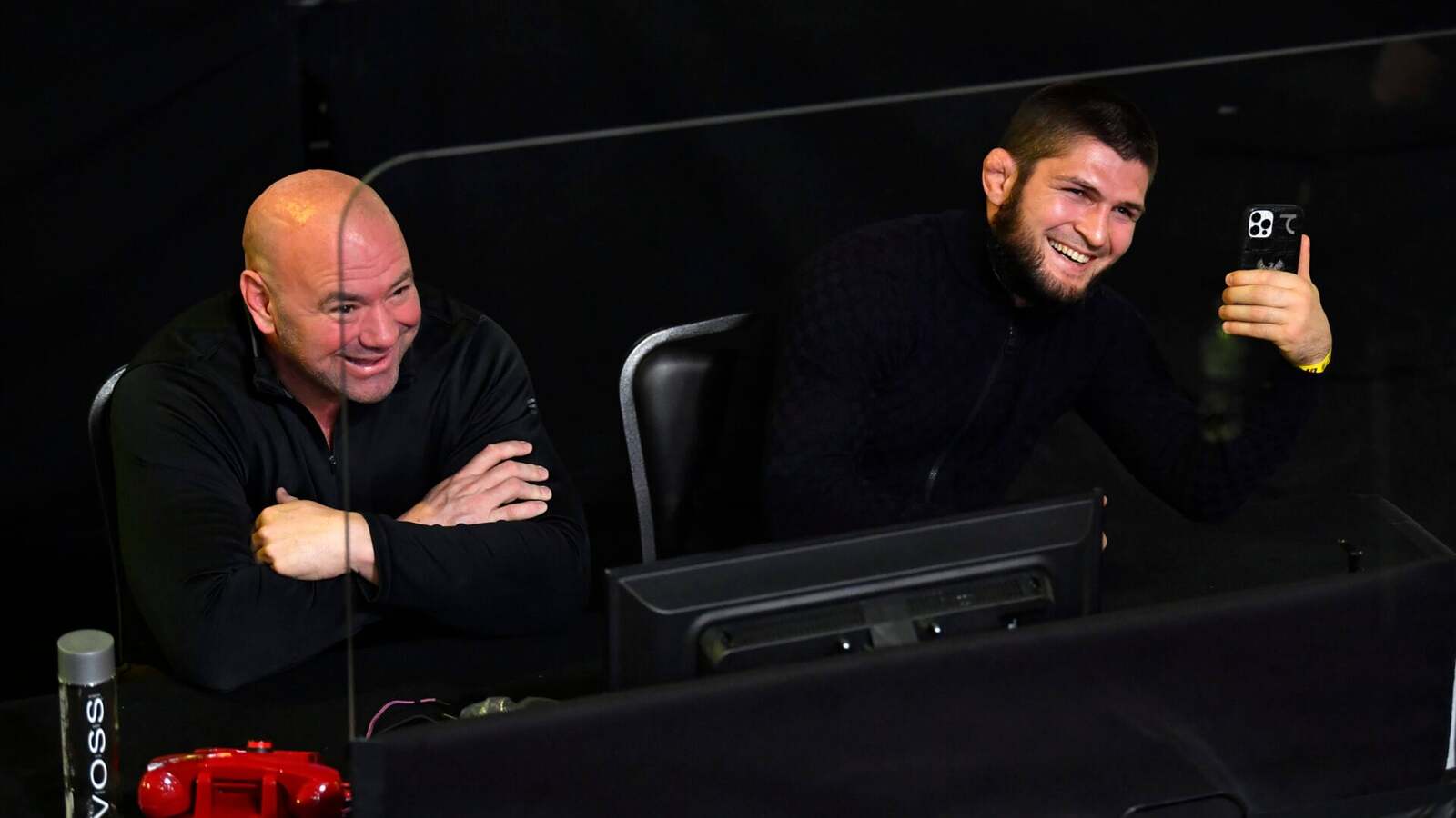 Dana White Doubts Khabib Nurmagomedov's UFC Comeback After Glove Tease