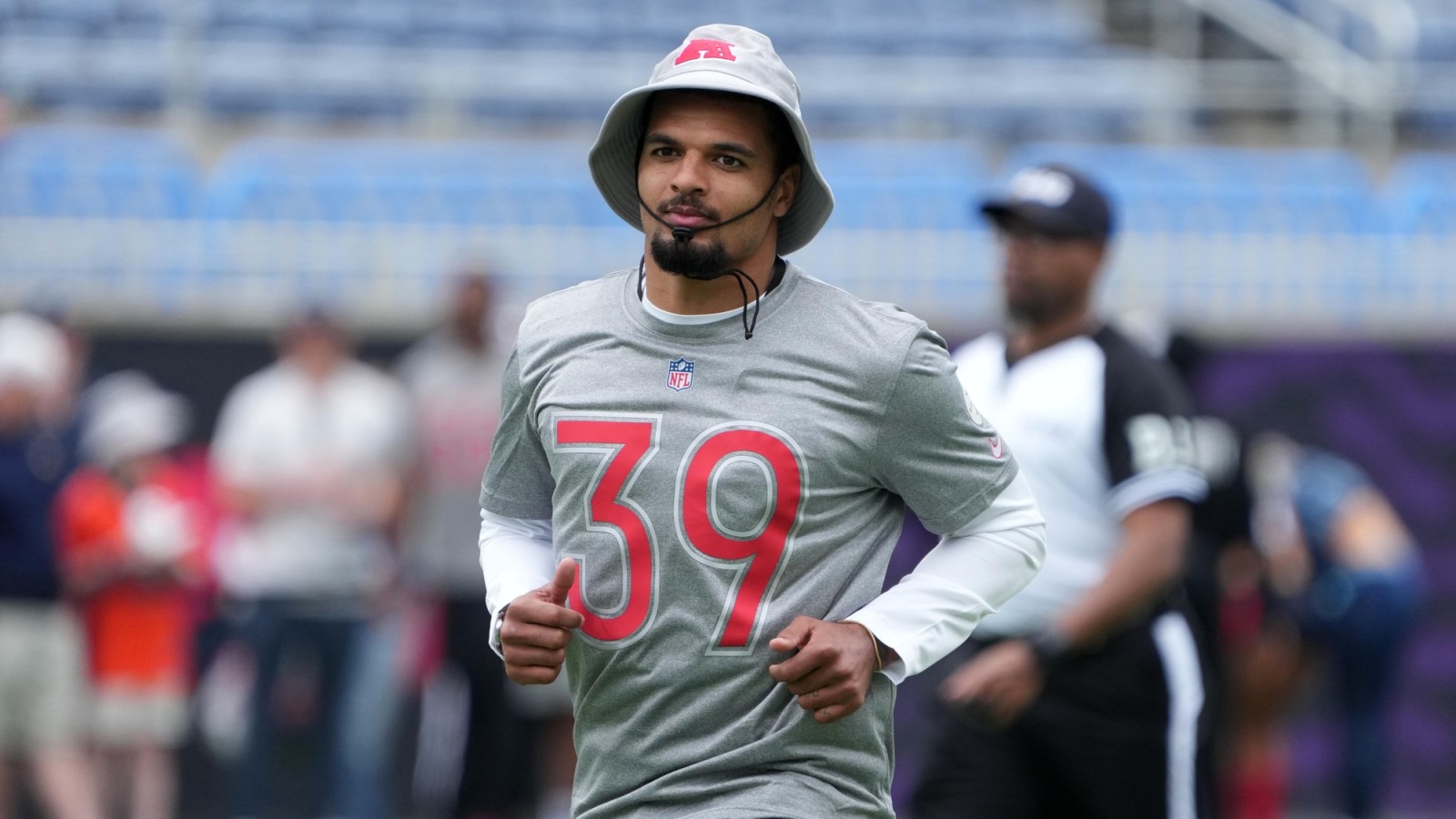 https://www.yardbarker.com/media/6/1/61c5a8c48c9e960f1c141b2fee02f4ca3197fd58/thumb_16x9/steelers-shocking-decision-part-ways-minkah.jpg?v=2