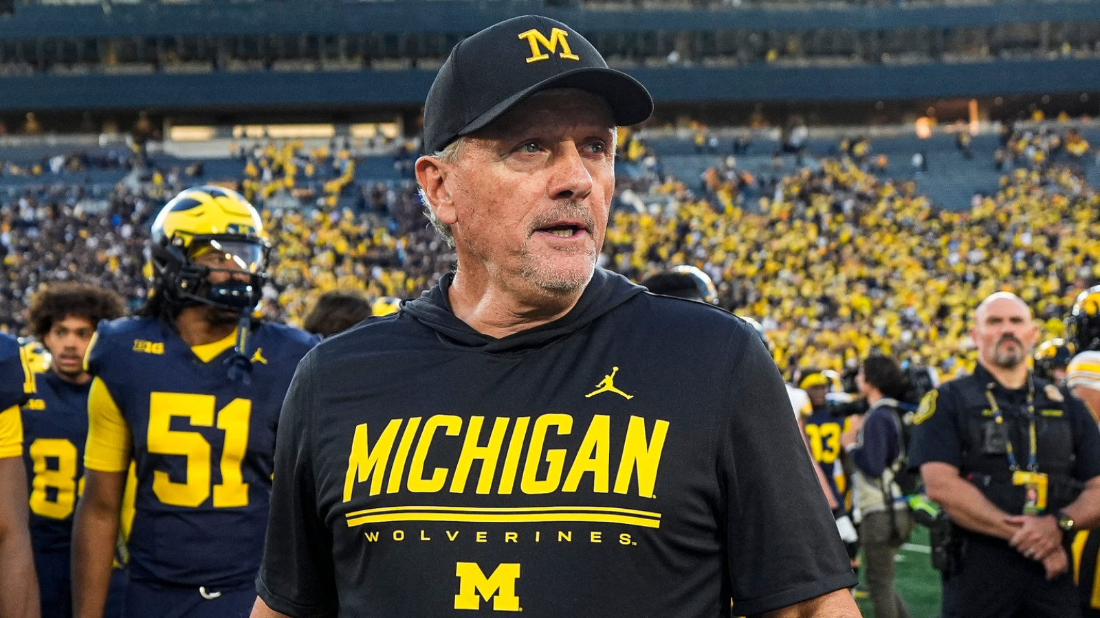 https://www.yardbarker.com/media/6/1/61ce95e7855a2b8923b7445841fcb3f38376bfaf/thumb_16x9/kyle-whittingham-michigan-lot-figure-out-loss.jpg?v=1