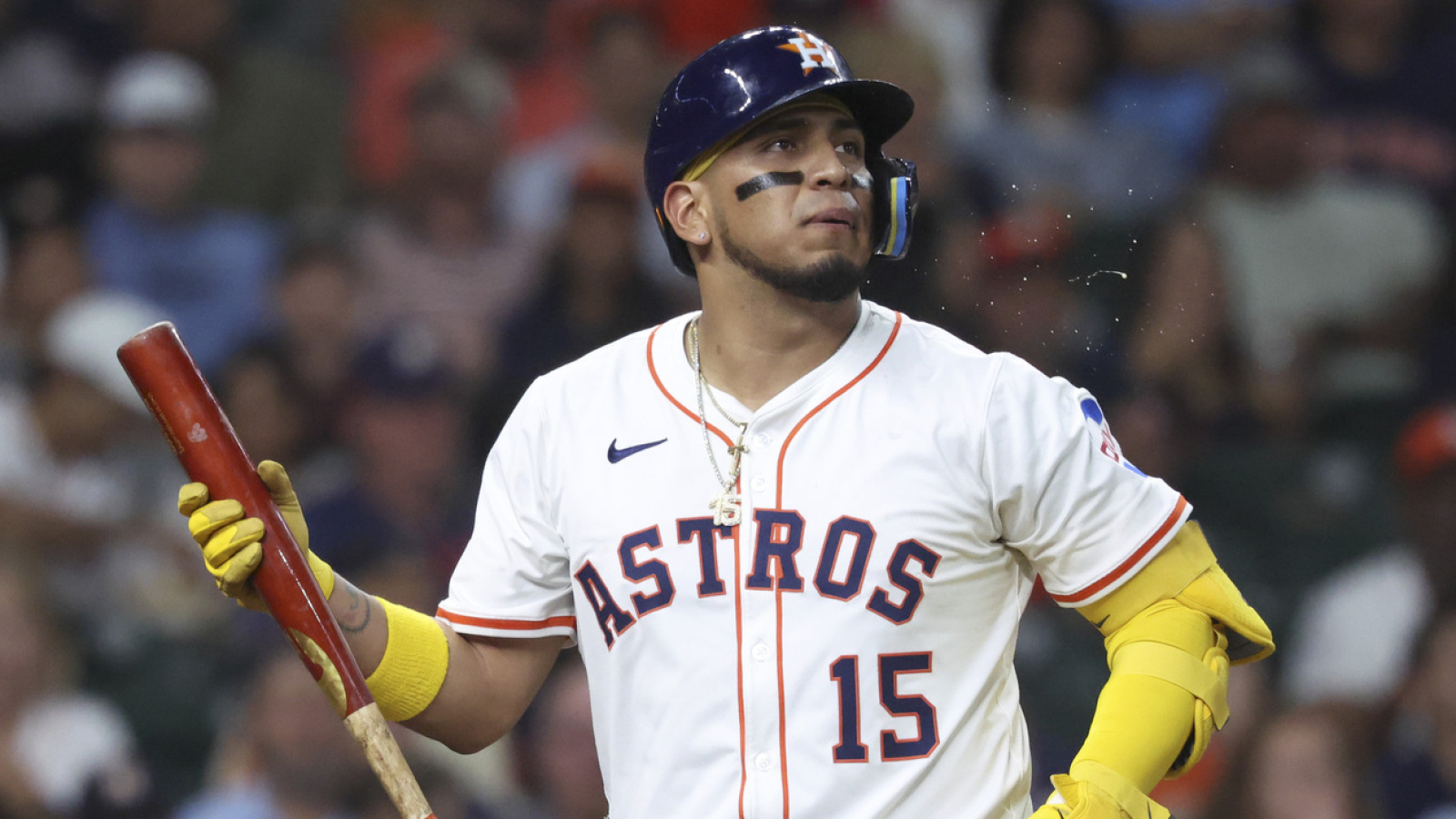 https://www.yardbarker.com/media/6/2/62171e4677040a71f7fe2855de36d38466c5a9fc/thumb_16x9/houston-astros-getting-plenty-interest-isaac.jpg?v=1